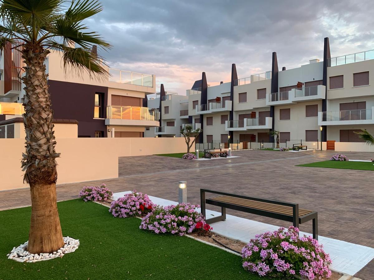 Bianca Beach 212 - Cosy Flat 250M From Mil Palmeras Beach Torre de la Horadada Екстериор снимка